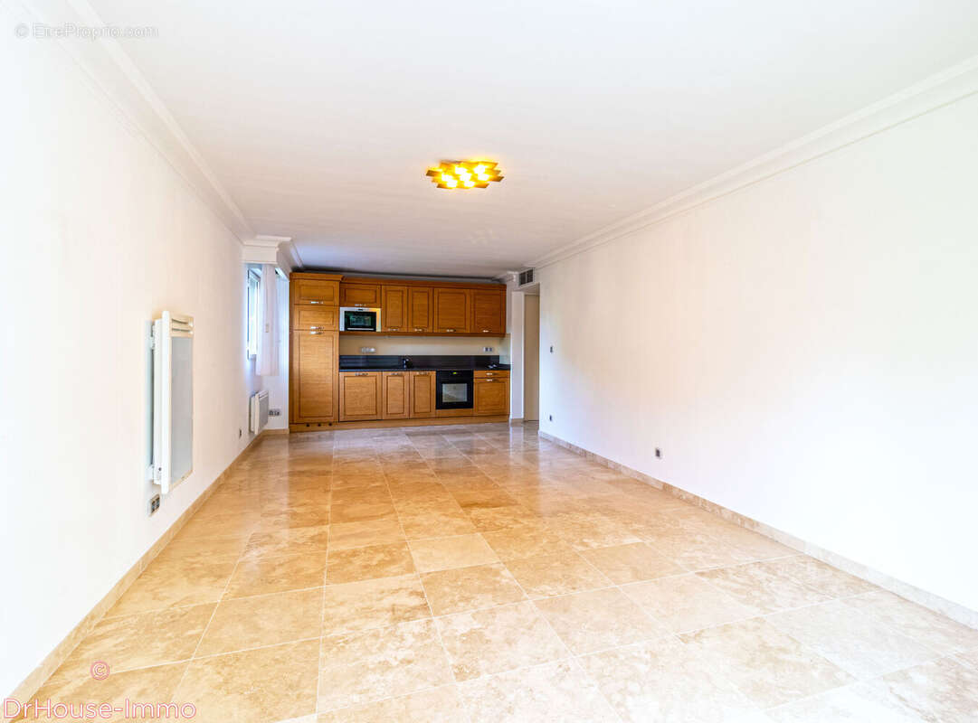 Appartement à CAVALAIRE-SUR-MER