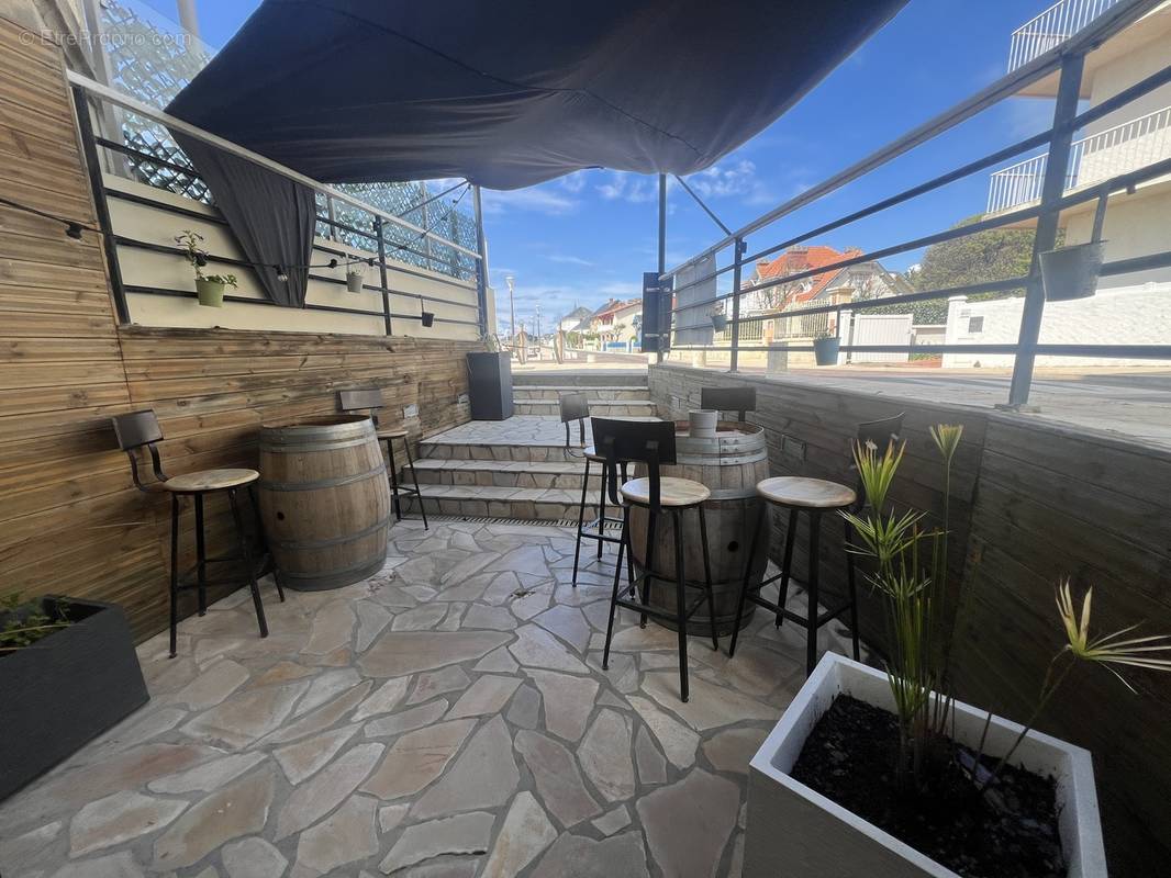 Commerce à SAINT-GILLES-CROIX-DE-VIE