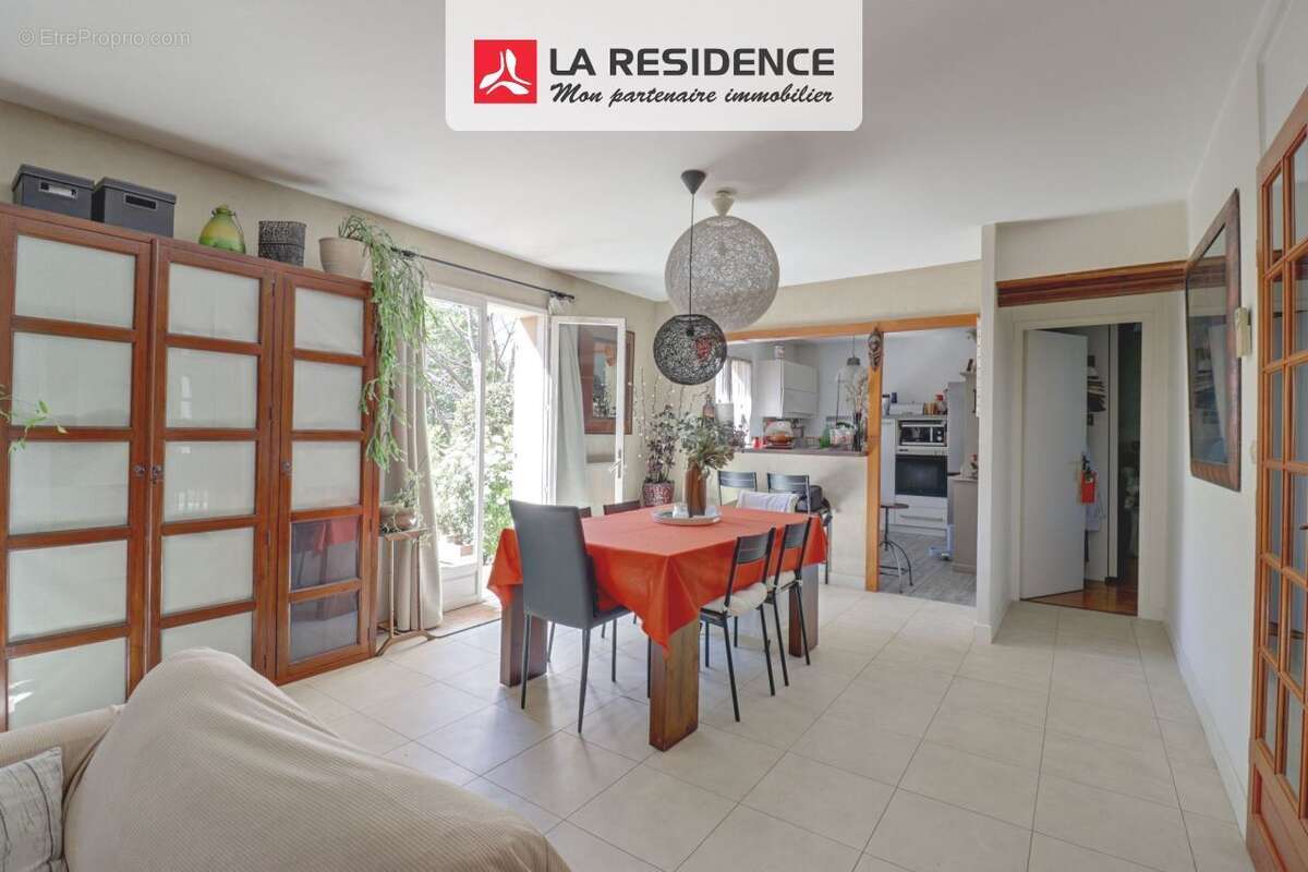 Maison à VERNEUIL-SUR-SEINE