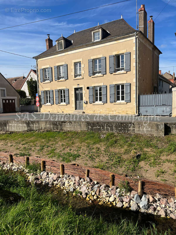 Maison à SANCERRE