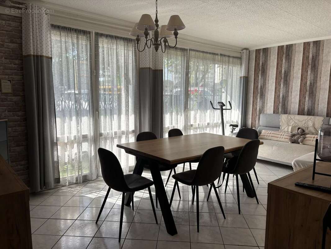 Appartement T2 plain-pied avec extérieur - RDC - photo 2