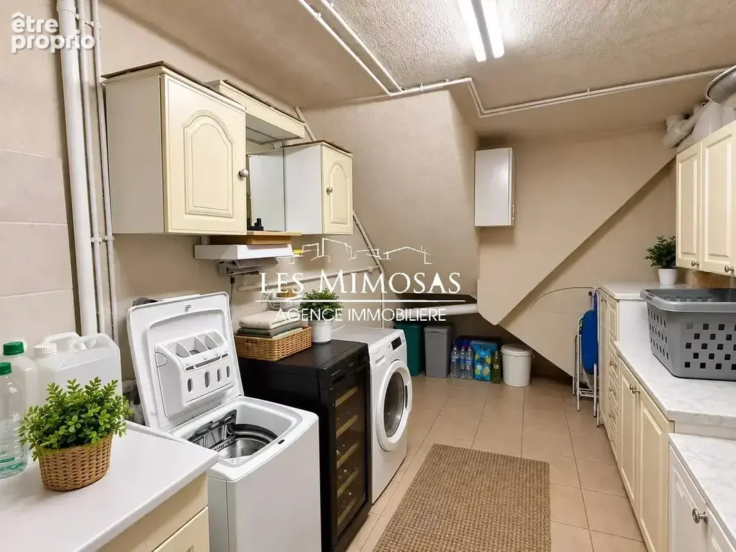Fréjus – villa avec studio indépendant - garage - photo 40