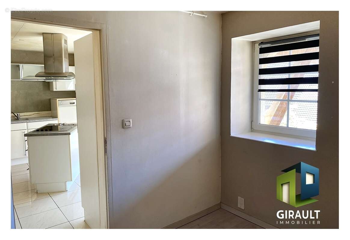 Appartement 62 m² à Bourogne  - photo 11