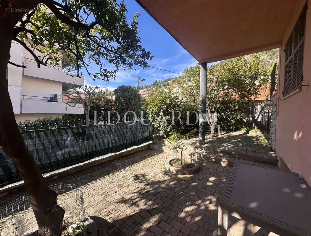Appartement à MENTON