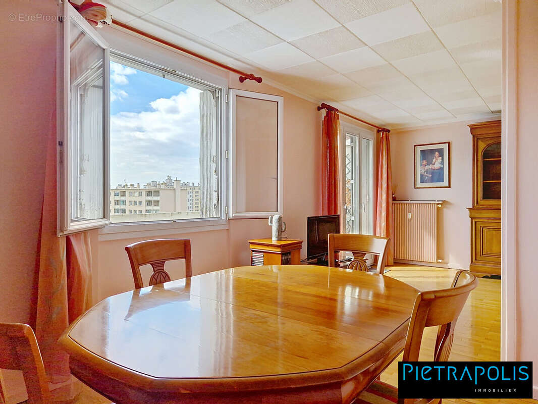 Appartement à VILLEURBANNE
