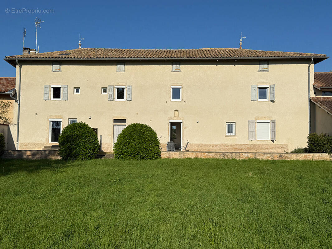 Appartement à SAINT-DIDIER-SUR-CHALARONNE