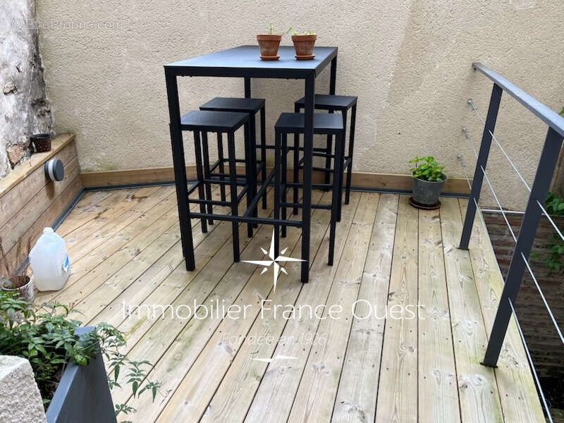 Maison à SABLE-SUR-SARTHE