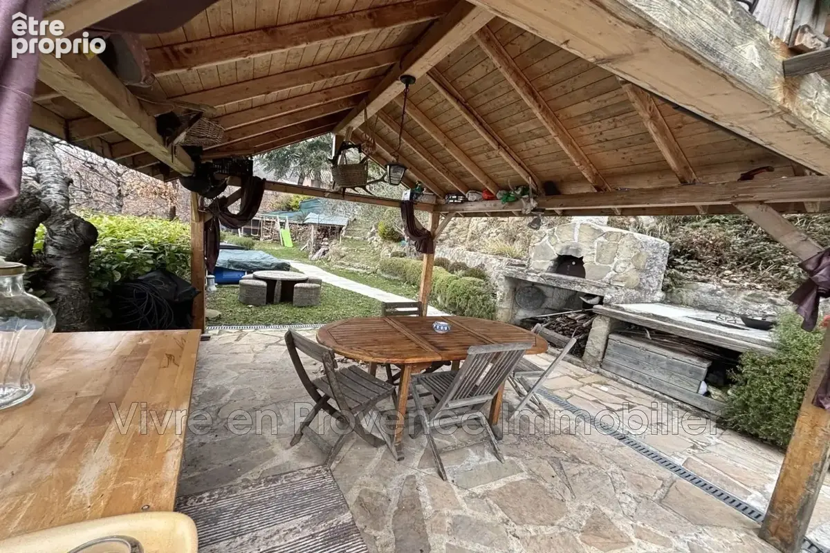 Maison 4 pièces 55 m² à vendre à Luceram (06440) - photo 6