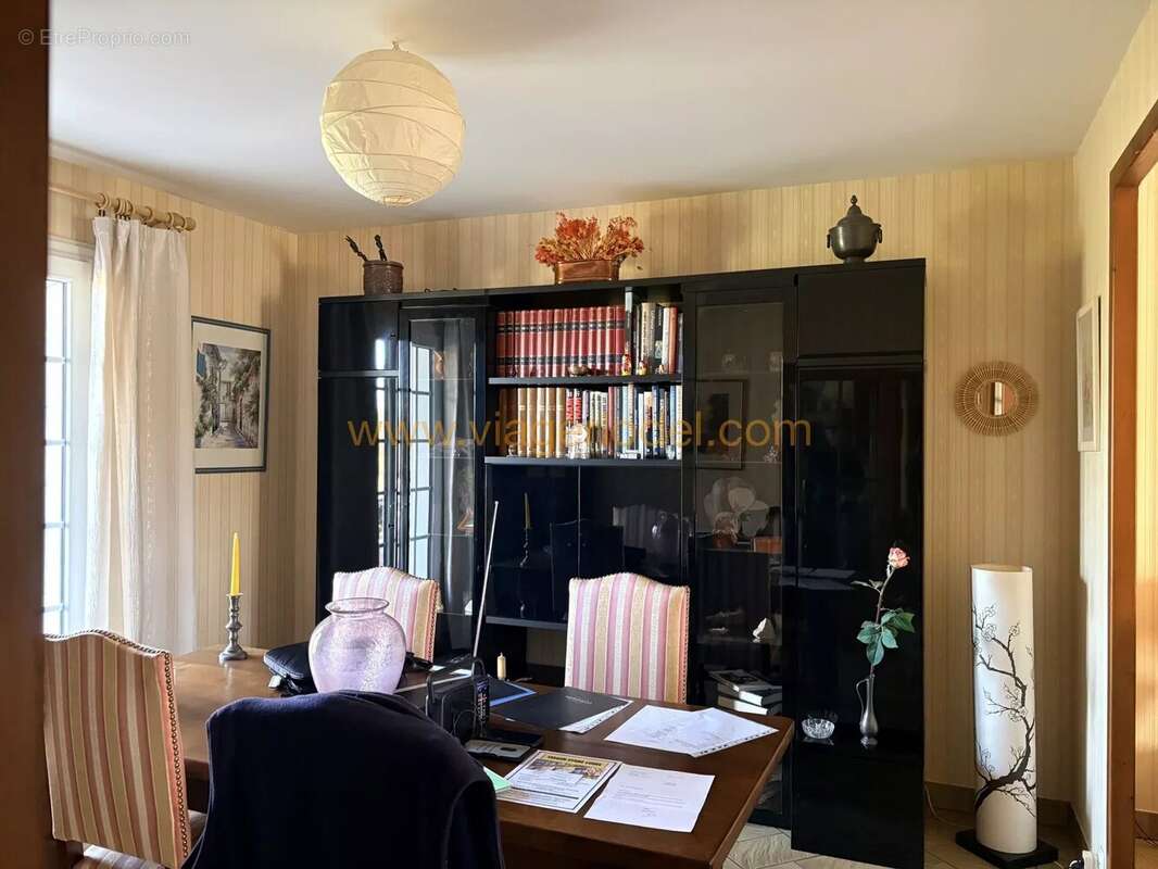 Maison à ORSENNES