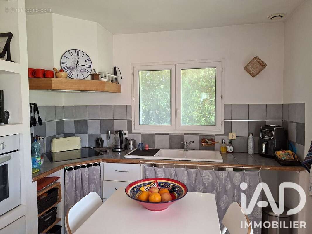 Maison 237 m² à Pernes-Les-Fontaines  - photo 6