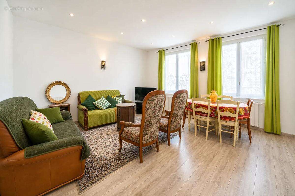 Maison familiale 5 pièces de 100 m² avec 4 chambres – Fréjus - photo 2