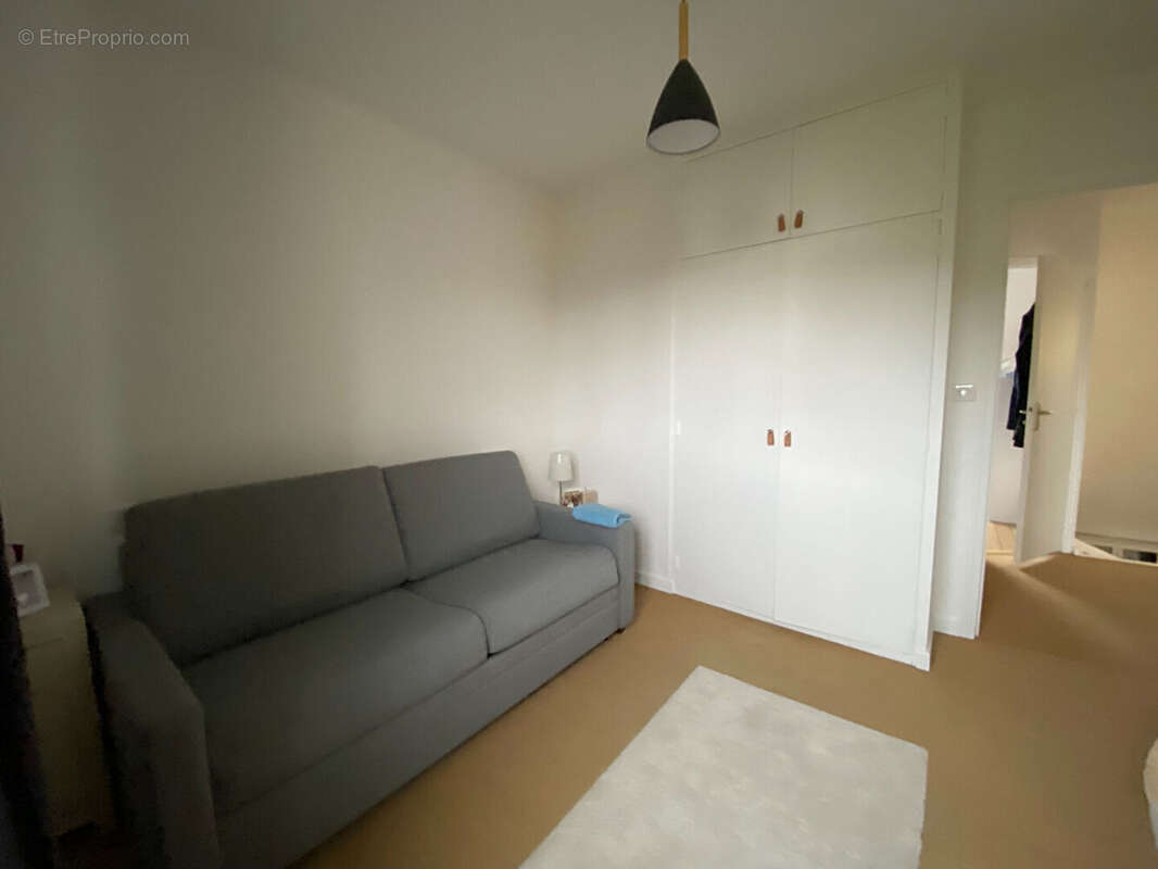 Appartement T4 en duplex de 101.44 m²  (111.65 m² au sol) au dernier étage avec terrasse et garage double. - photo 12