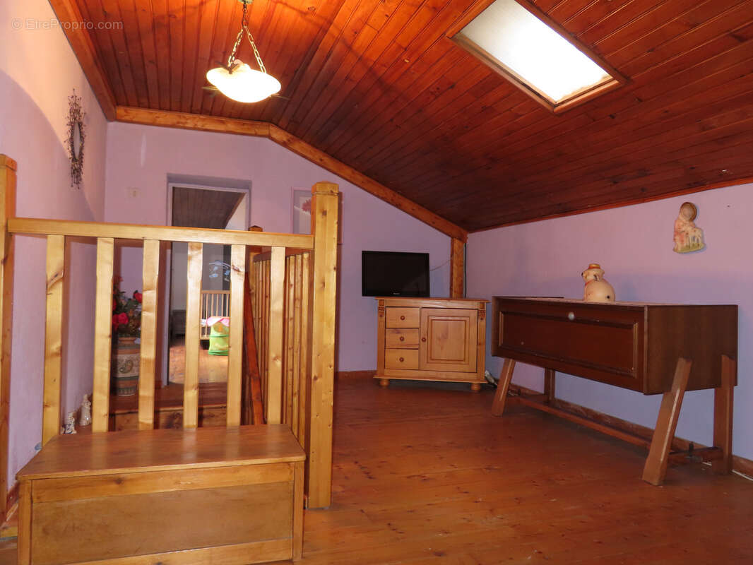 Maison à CHARVIEU-CHAVAGNEUX