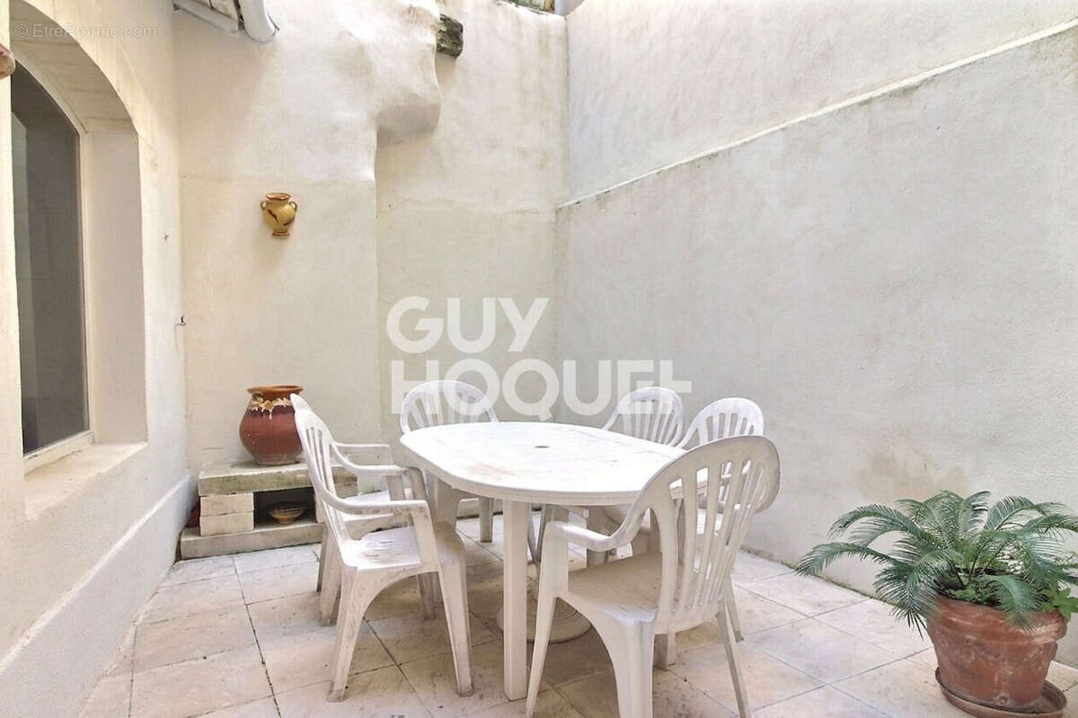 Maison de ville de caractère Tarascon 6 pièces 163m2 - photo 6