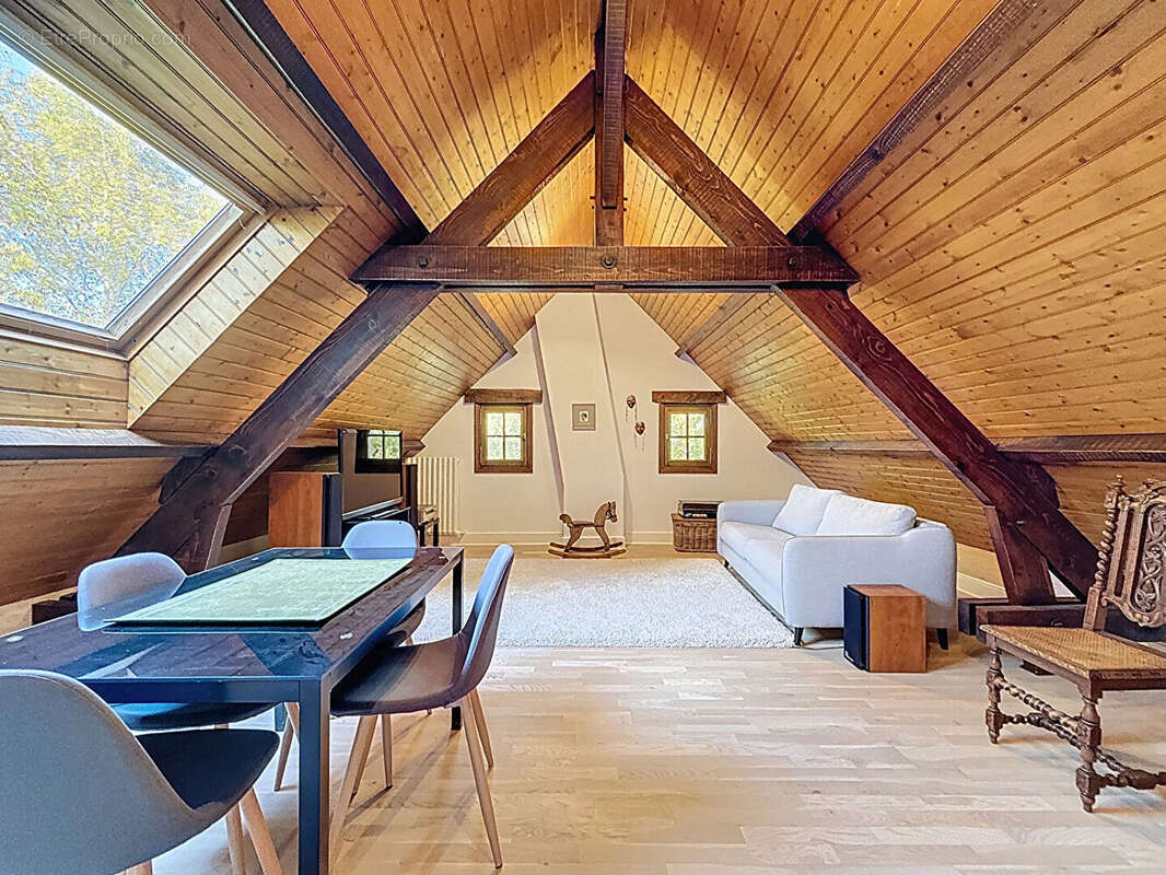 Maison à CELLETTES