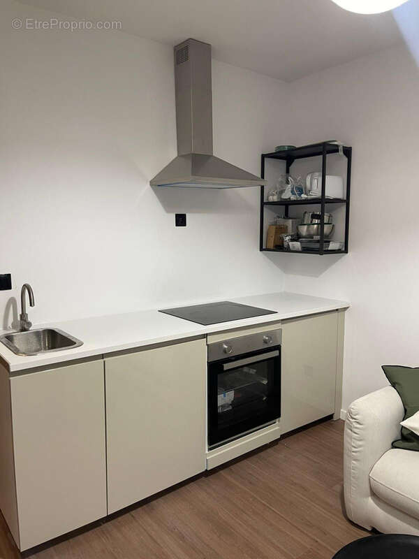 Appartement à PARIS-20E