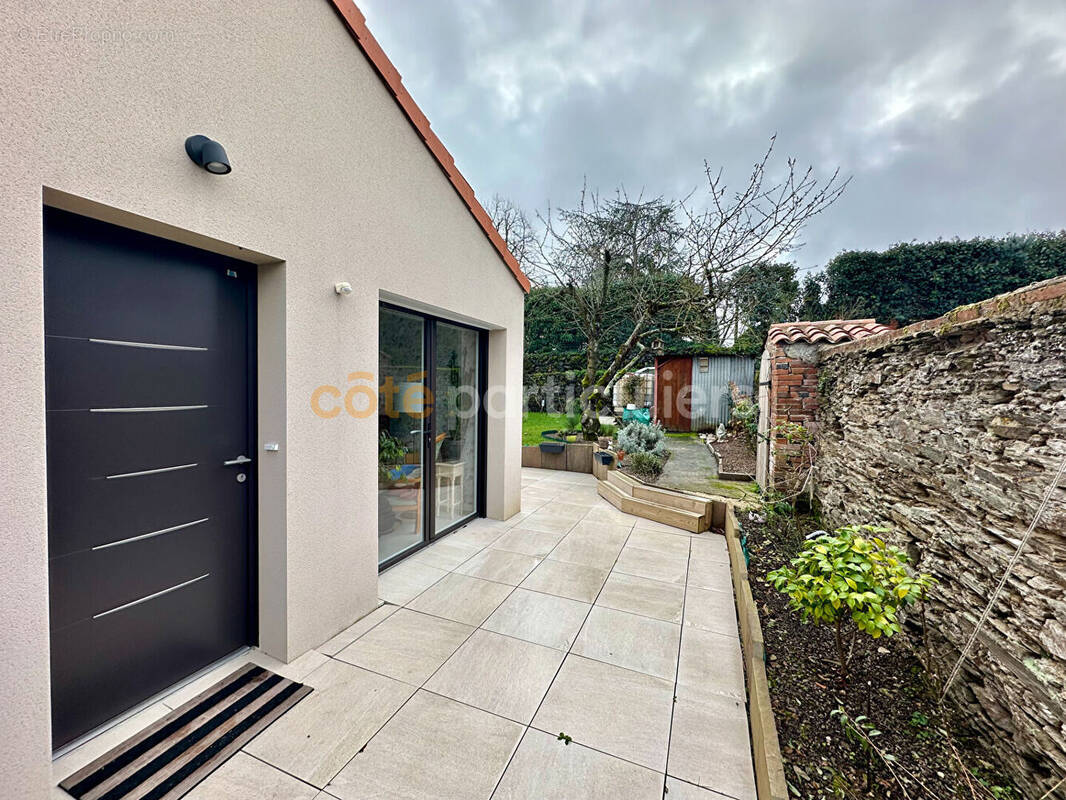 Maison à LE MAY-SUR-EVRE