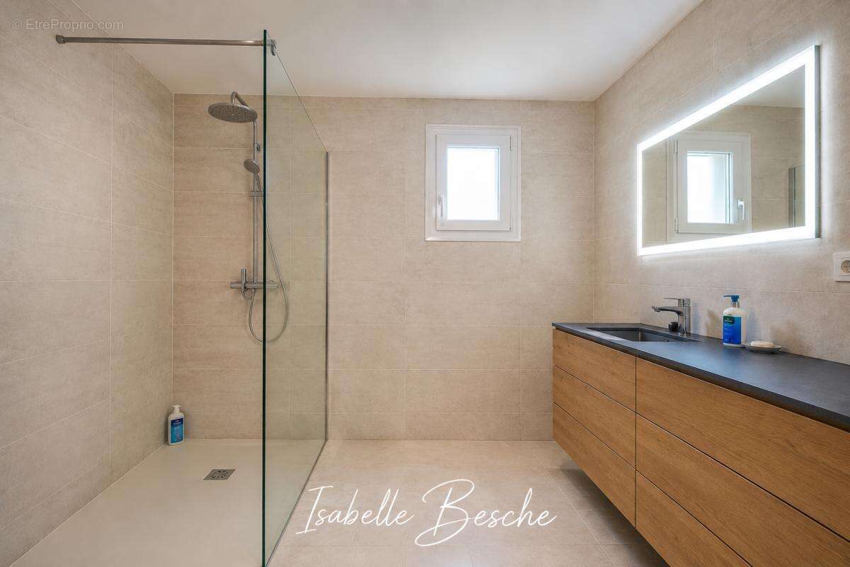 Baron- Maison familiale 4 chambres- Plain pied- Grand terrain arboré - photo 11