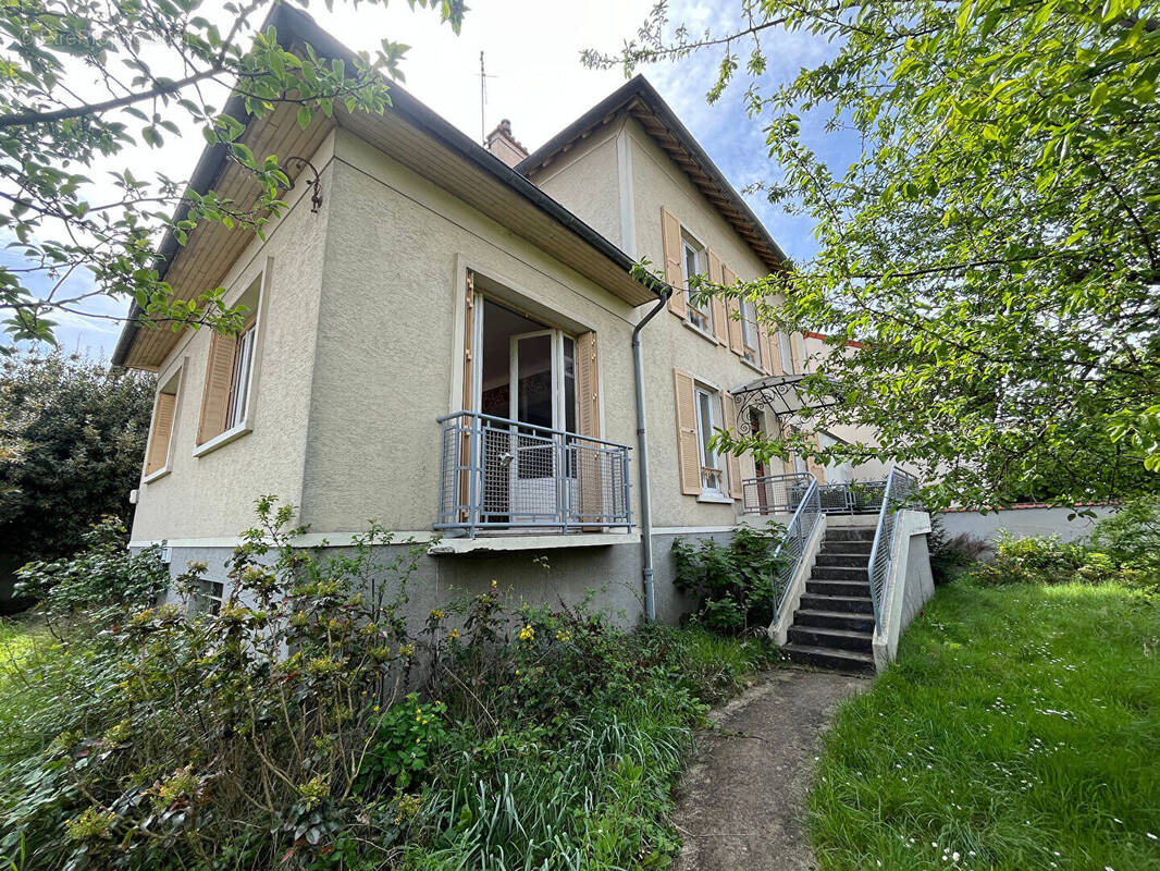 Maison à VILLEMOMBLE