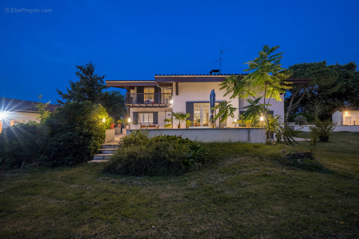 Maison à VILLETTE-D'ANTHON