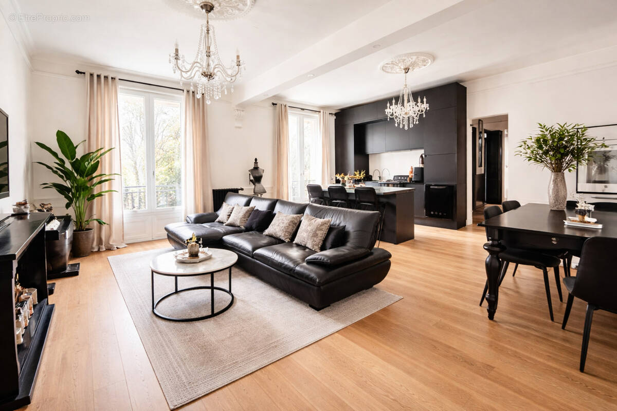 Appartement à ENGHIEN-LES-BAINS