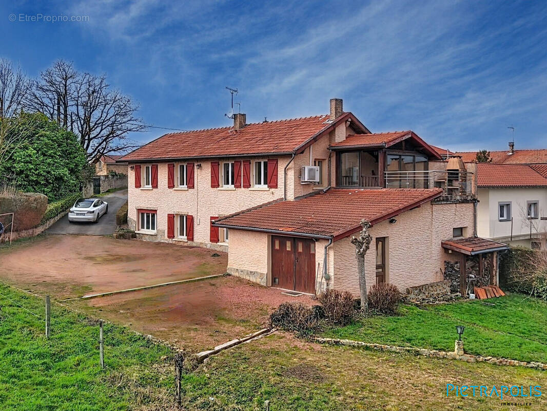 Maison à NEULISE