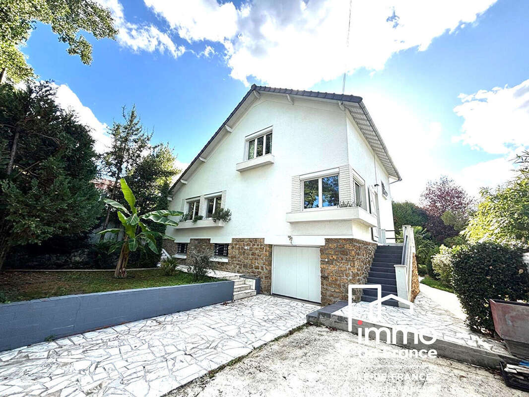 Maison à NOISY-LE-GRAND