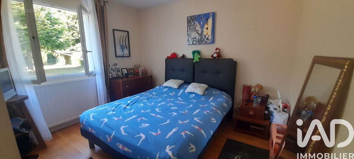 Maison 81 m² à La Chatre  - photo 7