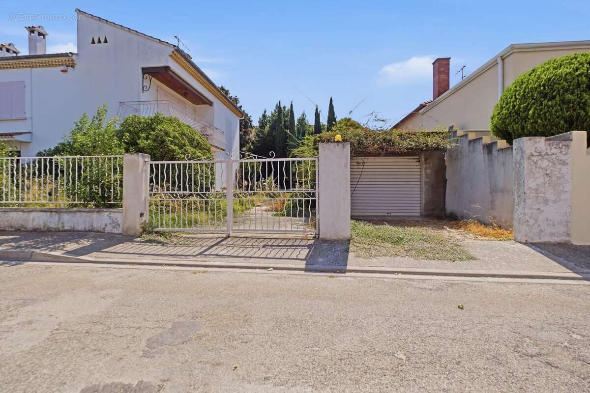 Ensemble immobilier avec jardin et garages centre Ville Exclusivité - photo 27