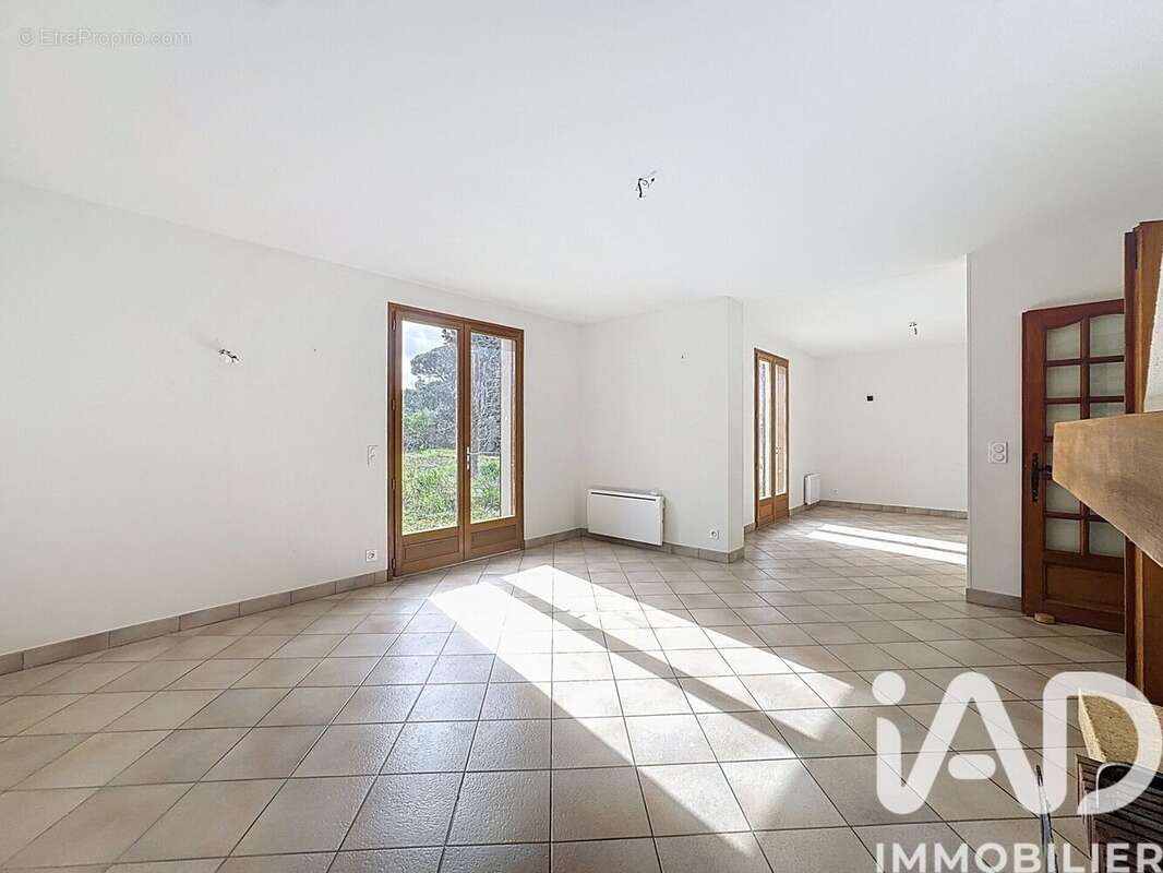 Photo 5 - Maison à VERZEILLE