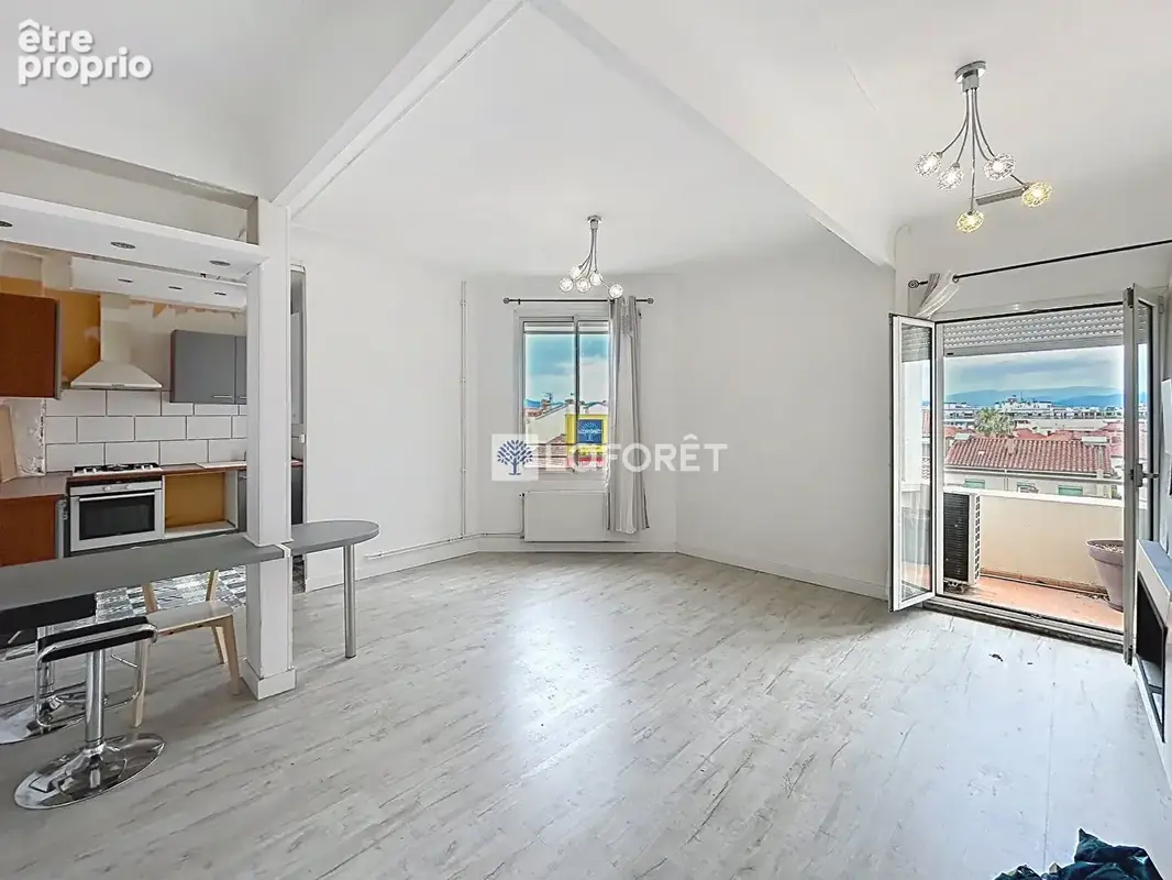 Perpignan Quartier des remparts, appartement 5 pièces 104 m2 - photo 2