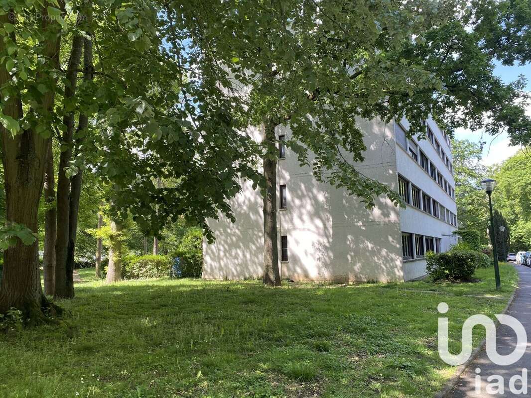 Photo 8 - Appartement à VAUX-LE-PENIL