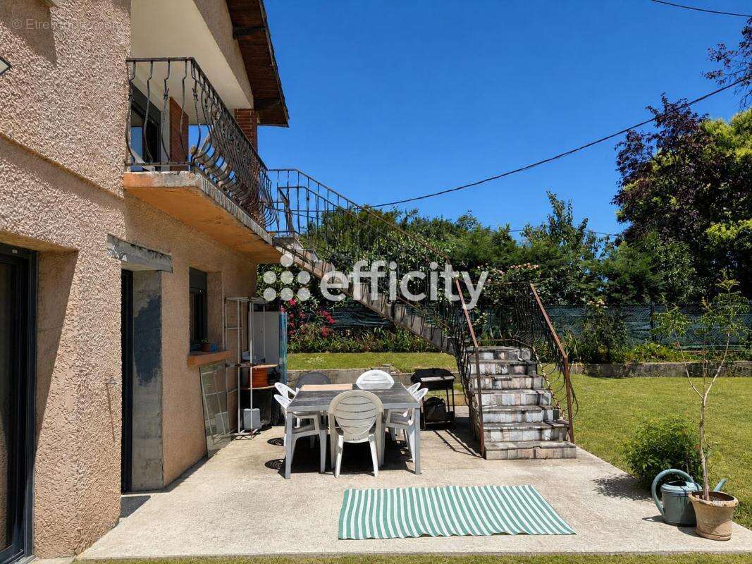Maison 160 m² à Larra  - photo 2