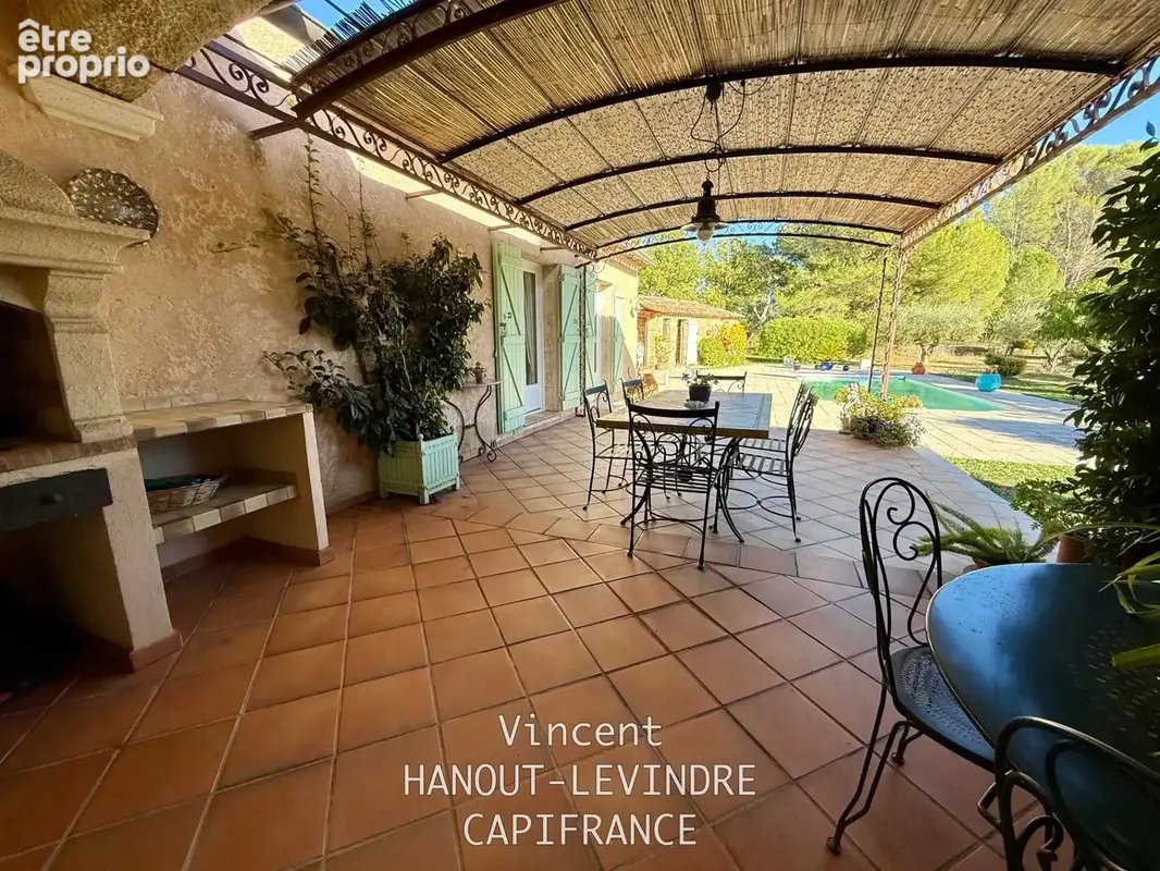 Maison à vendre 11 pièces SALERNES (83) - photo 6