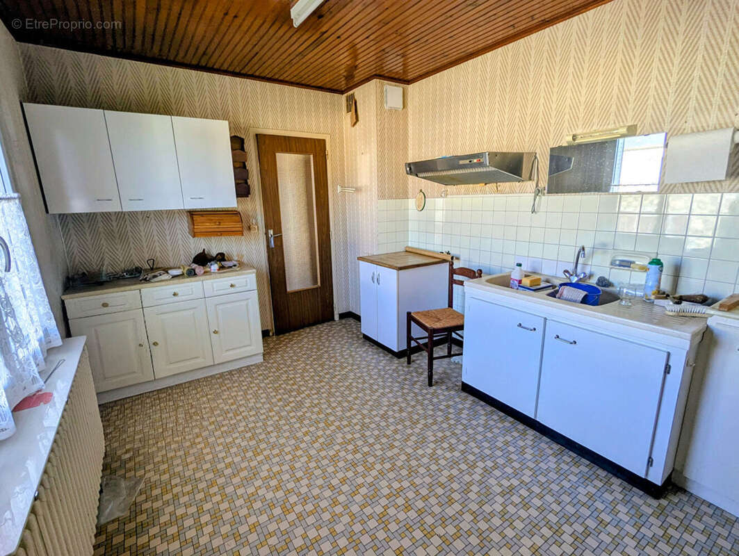 Maison à PREMERY