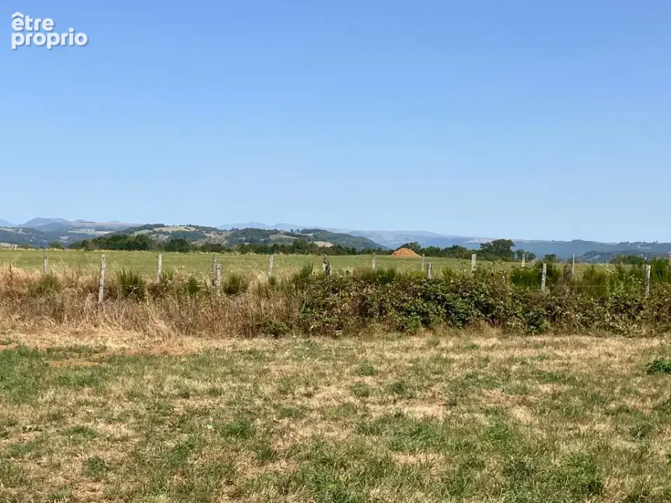 Terrain à ARPAJON-SUR-CERE