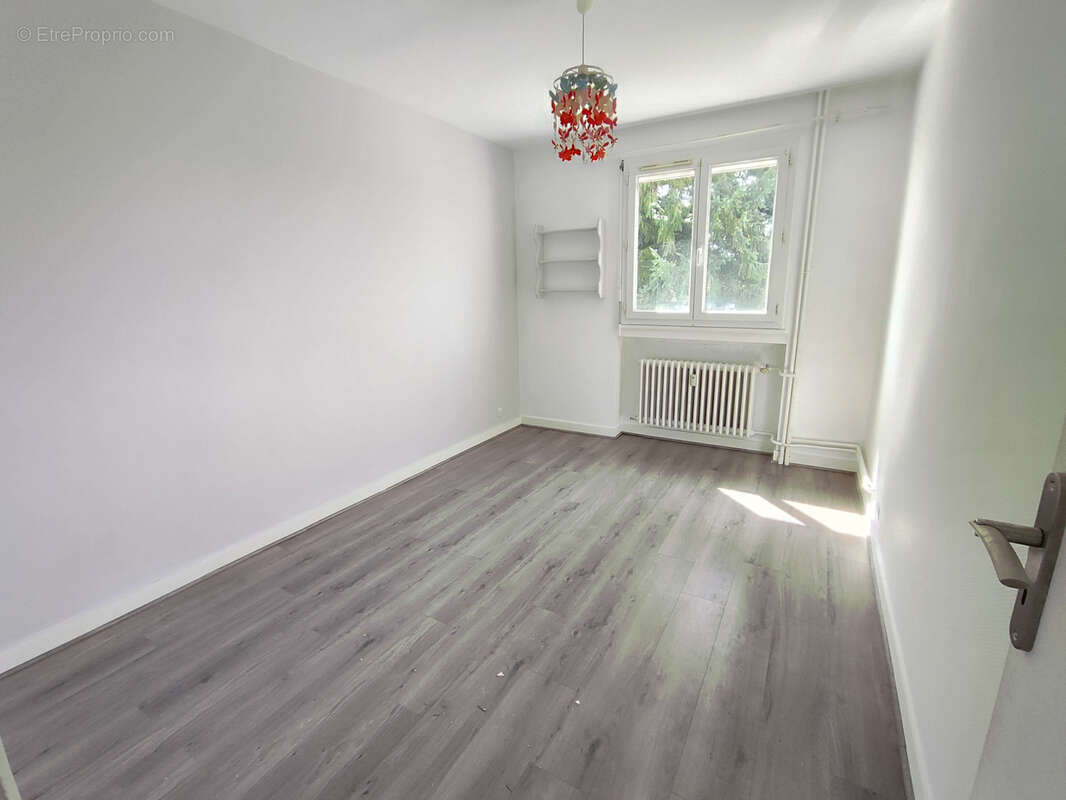 Appartement à SAINT-CYPRIEN