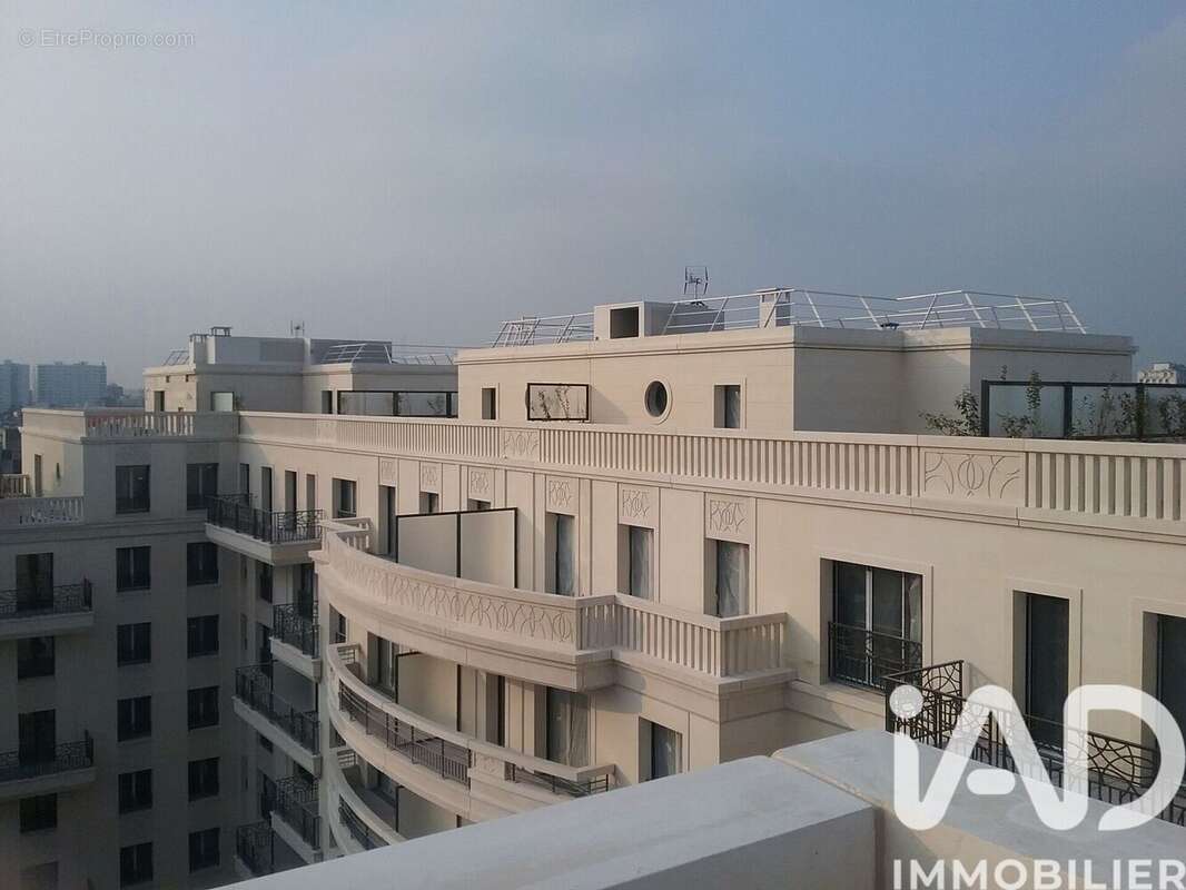 Photo 8 - Appartement à LEVALLOIS-PERRET