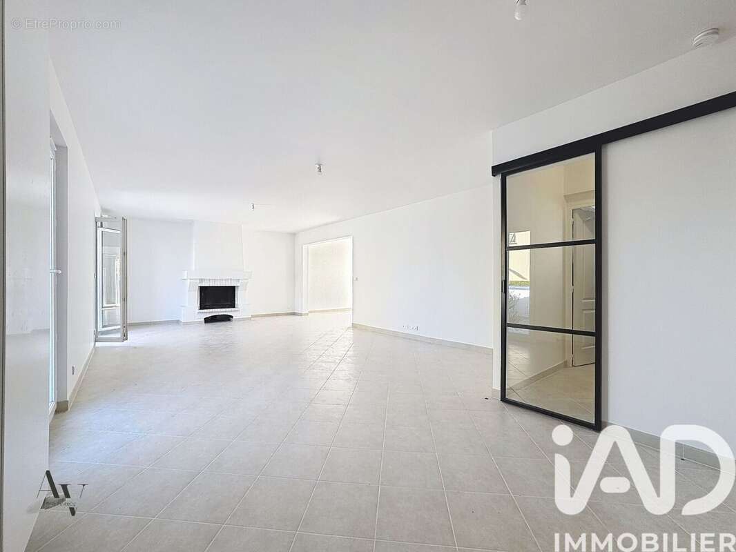 Maison 181 m² à Montmagny  - photo 6