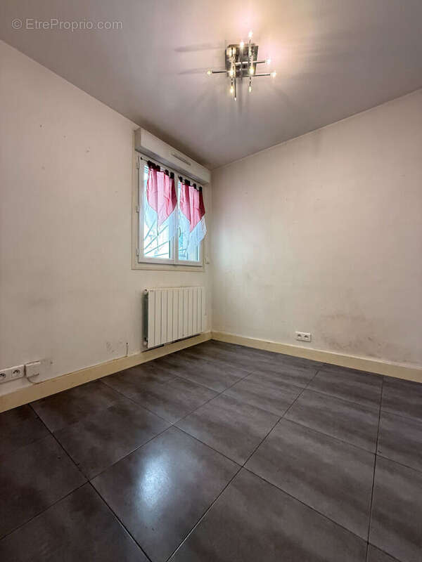 Villejuif  Maison 5 pièces avec jardin - photo 6