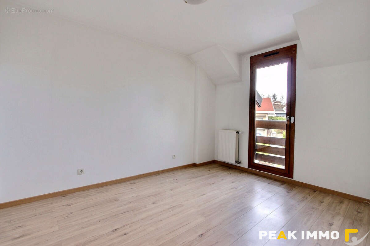 Appartement à QUINTAL