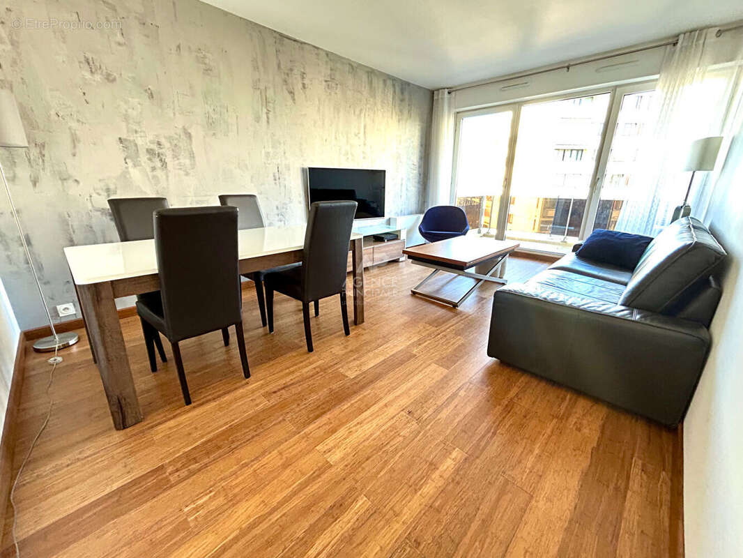 Appartement Poissy 2 pièce(s) 51 m2 - photo 2