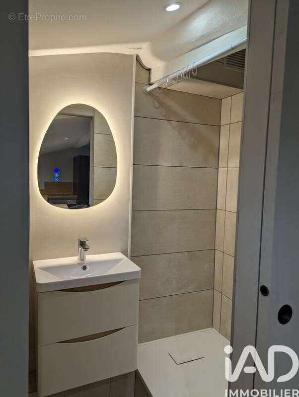 Photo 7 - Appartement à MARSEILLE-6E