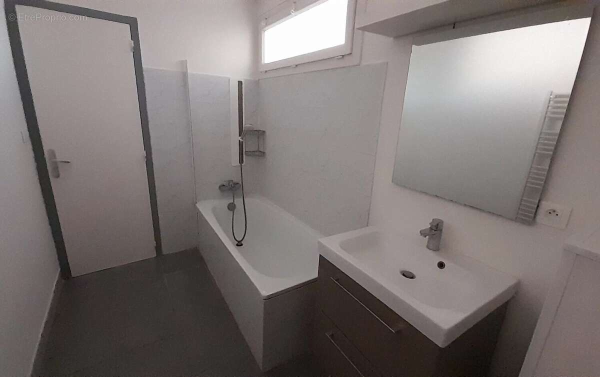 Appartement à THOISSEY