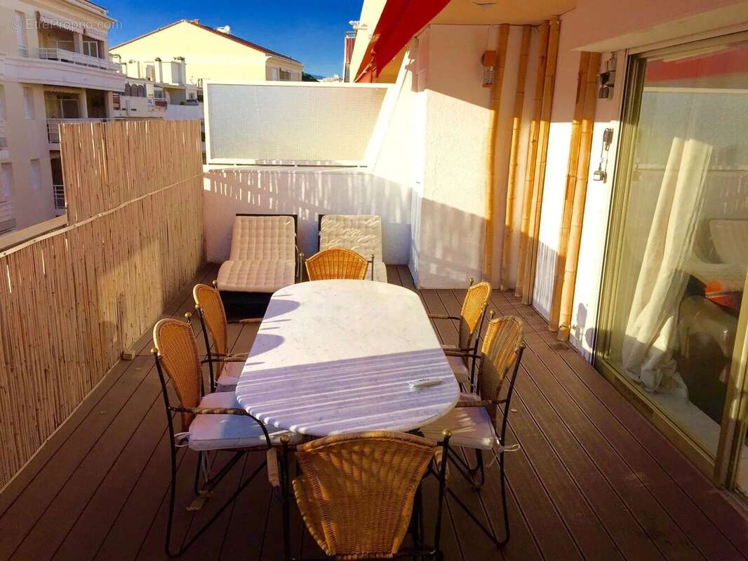 Appartement à CANNES