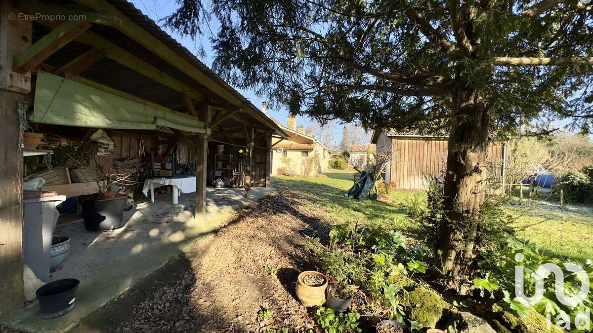 Photo 2 - Maison à LEOGNAN