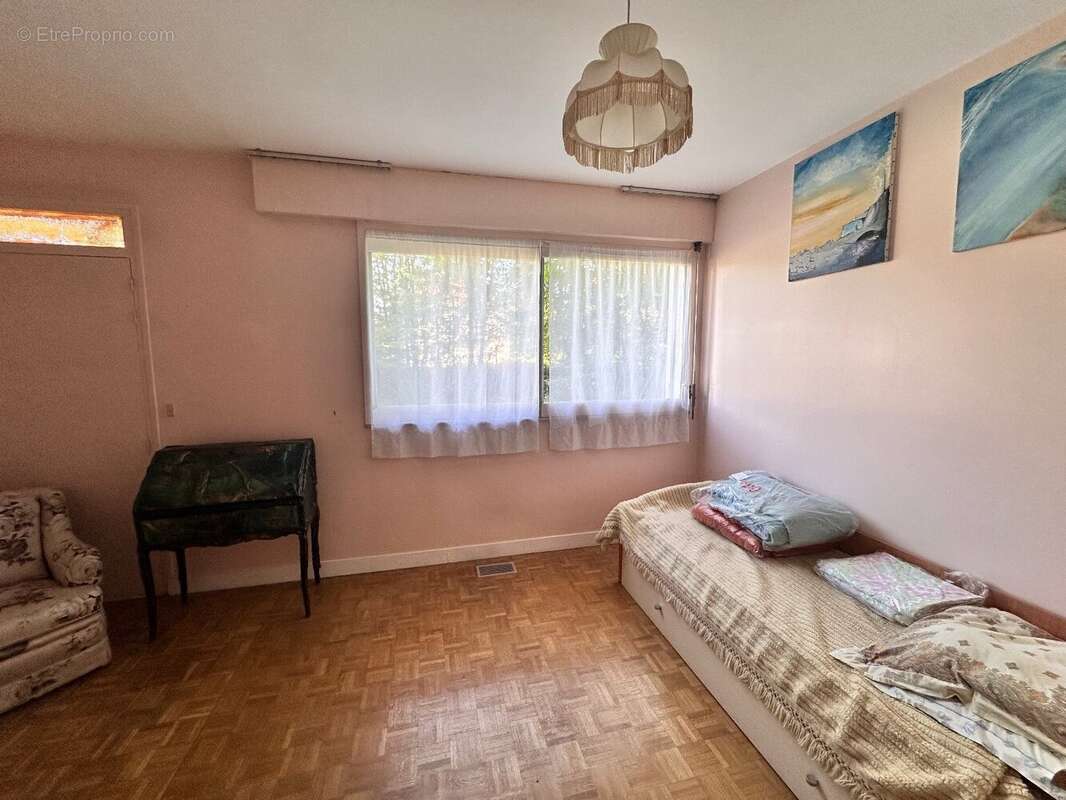 Maison à LES LOGES-EN-JOSAS