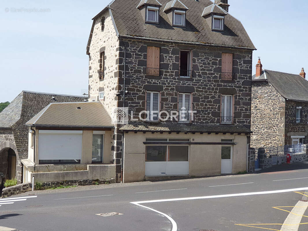 Appartement à PIERREFORT