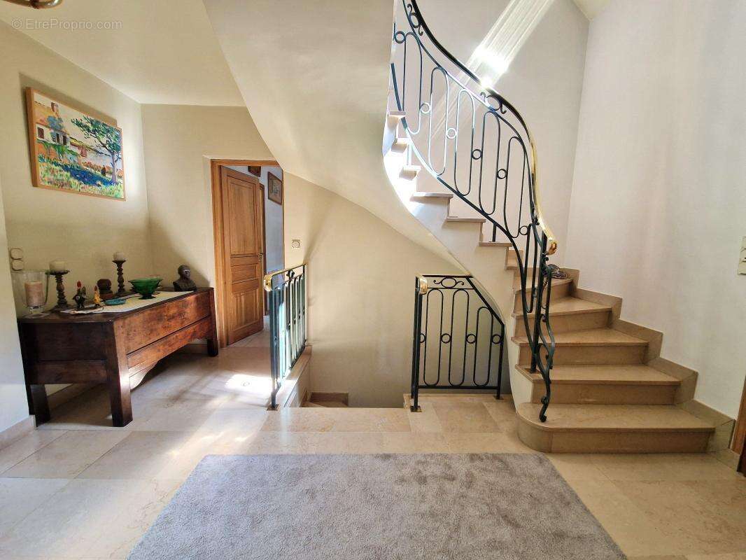 Maison à JUVISY-SUR-ORGE