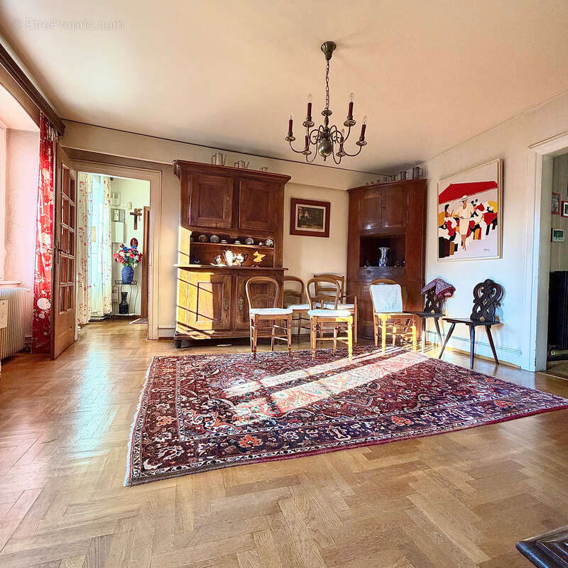 Maison à MORSCHWILLER-LE-BAS